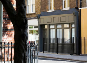 New, luxury 3 bed duplex in Covent Garden